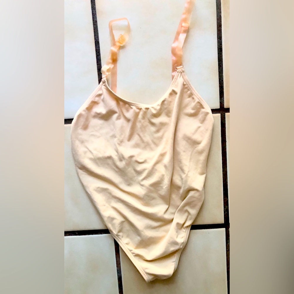 Women's xs capezio dance leotard